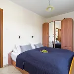 Turystyczna By Renters Apartament