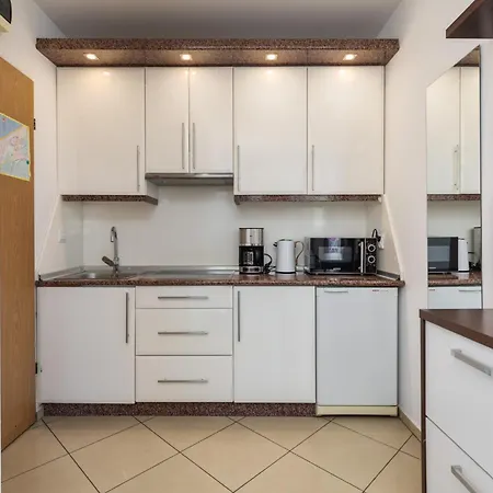 Comfy With Balcony Turystyczna By Renters Miedzyzdroje