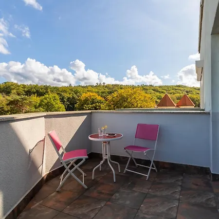 Comfy With Balcony Turystyczna By Renters * Miedzyzdroje