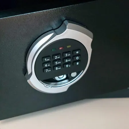 Comfy With Balcony Turystyczna By Renters Apartmán *