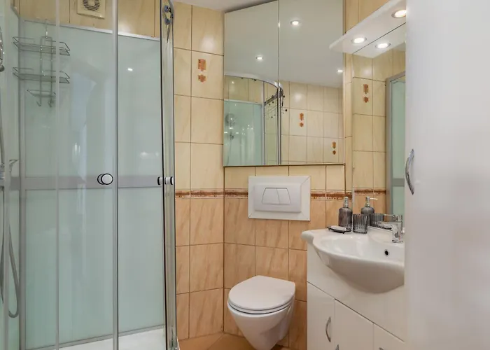 Comfy With Balcony Turystyczna By Renters Miedzyzdroje