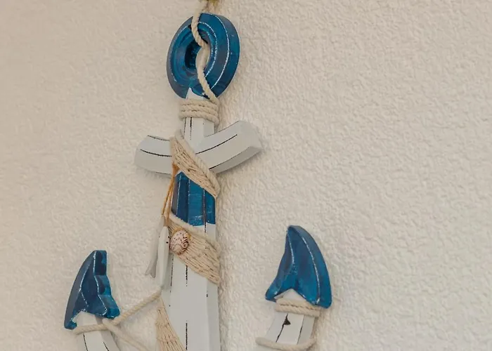 Comfy With Balcony Turystyczna By Renters Apartamento *