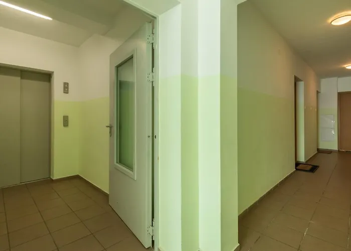 Comfy With Balcony Turystyczna By Renters *