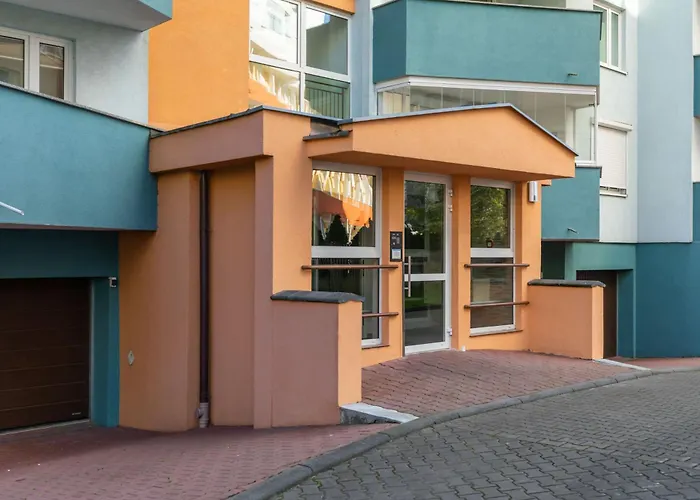 Comfy With Balcony Turystyczna By Renters