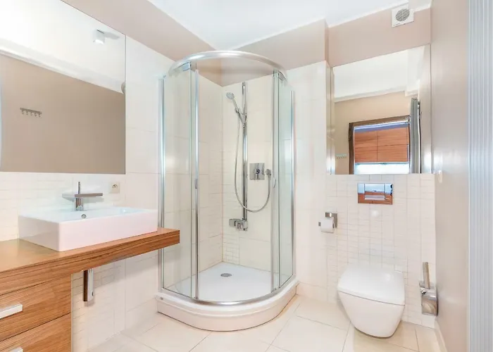 Comfy With Balcony Turystyczna By Renters * Miedzyzdroje